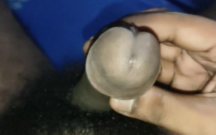 Straight Guy09: Cowok kulit hitam dengan memamerkan kontol dan tubuhnya yang terangsang