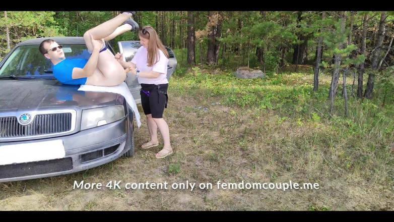 femdom_couple: Public the Wife Was Very Excited on the Road and...