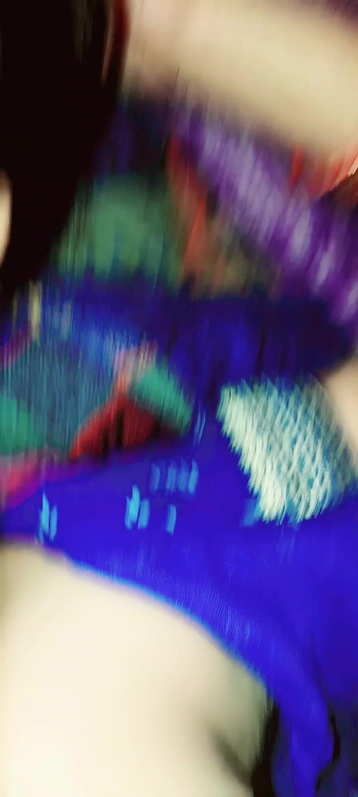 Renudbf: とても綺麗な義理の妹を一人で見つけた後にヤリまくるのは楽しかったです。