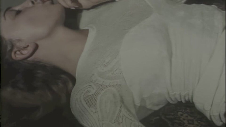 pornitaliangraffiti: Di hotel seks tiada siapa yang terlepas