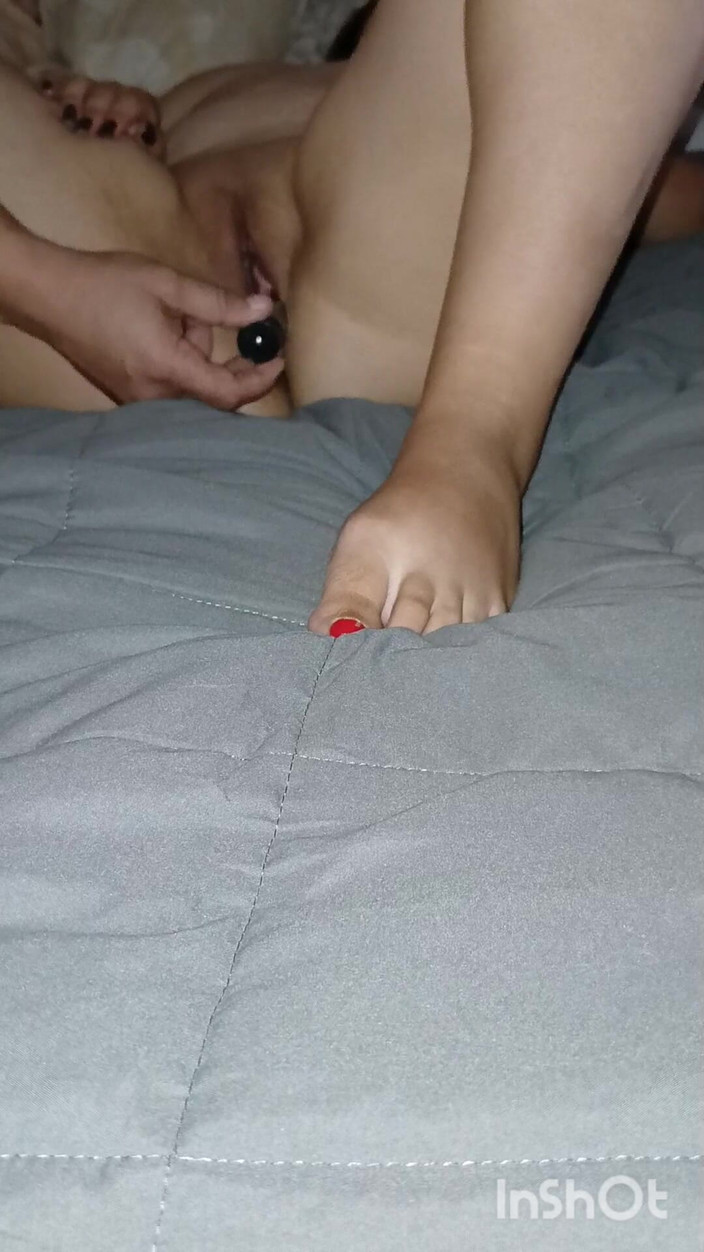 Manuela: 自慰和操妻子