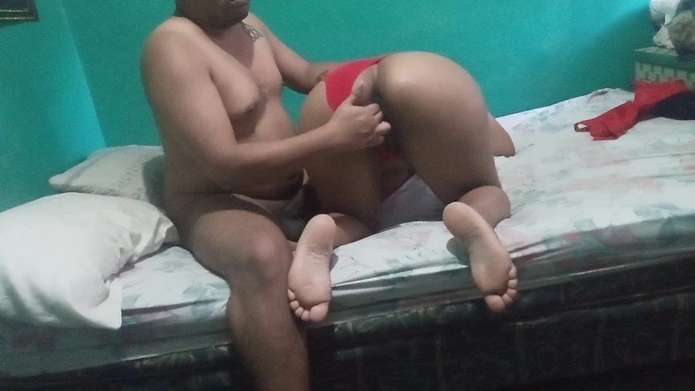 BigassMILF40: 내 부자 인도 계모의 엉덩이에 질싸 그녀의 엉덩이에 자위