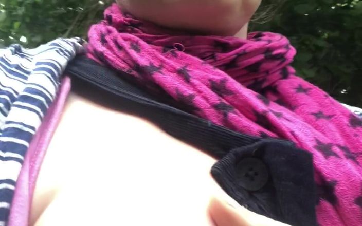 MistressWriggler: Public Titty Play Whilst Walking in the Great Outdoors