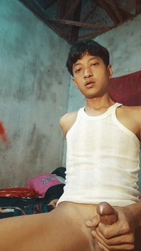 ฉันกำลังฝึกนิ้วตอนกลางคืน