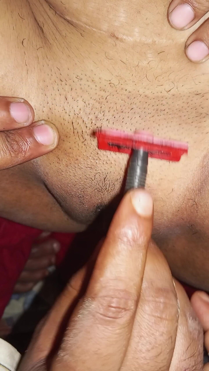 XDreamJannat: Kız arkadaşım Champa ve ben romantik videoları temizliyorum