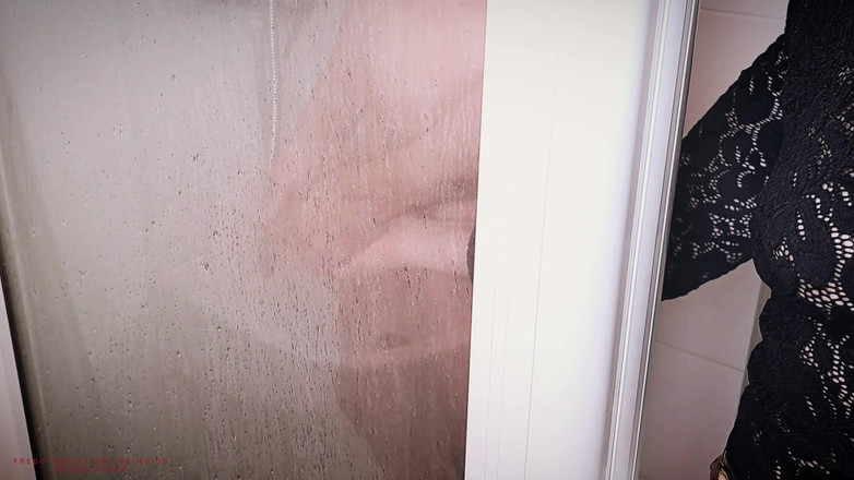 Karina s palacios - fredo sebastieno palacios: 惊喜！！在你的继母的屁股里，你喜欢吗？下流话 - 热辣的肛交内射。