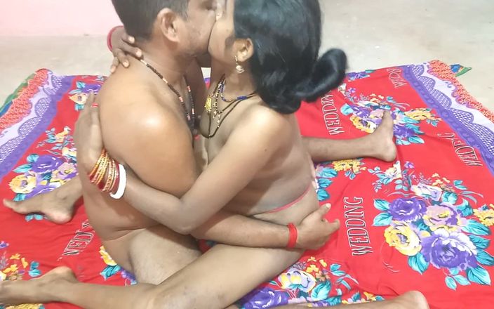 Sumitra-bhabi: 我喜欢裸体操我真正的嫂子。印度德西女孩Sax视频