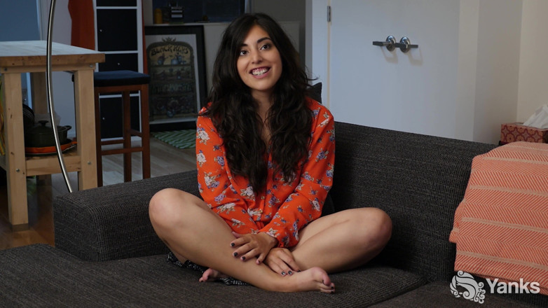 Yanks: Catalina Rene's Leg Shaking Orgasms