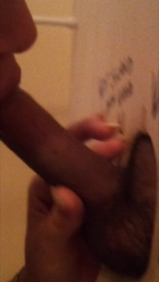 Dogging after dark: Gloryhole Wife