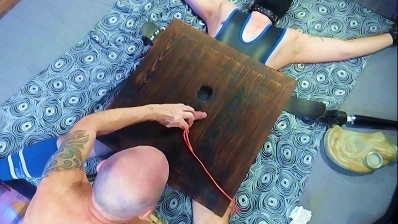 Master Drex: Доска для члена и яиц