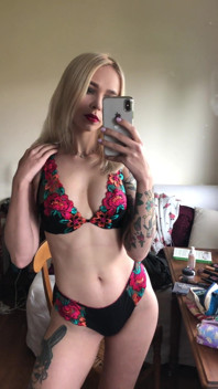 So Beautiful Lingerie
