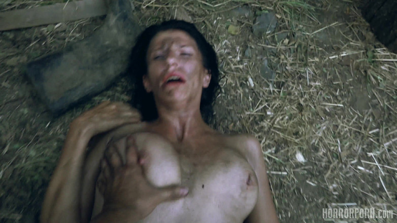 Horror porn: Lucah seram 39 raksasa dari hutan