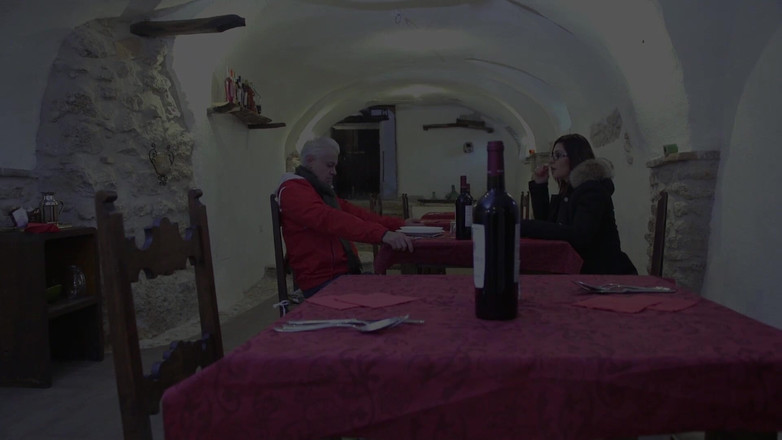 Erotic Planet X: Sevimli inek kız - sert sikiliyor