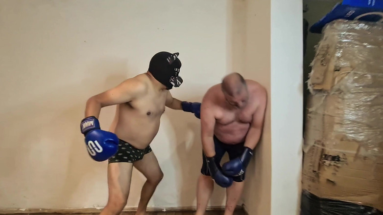 Punchbagplz: Silver Nevlastní otec Boxer vs Heterofighter - Dirty Boxing Heat