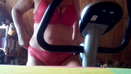 Hot-Pussy66: Red underwear for sports