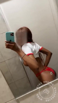 Sexy škádlení od nádherné africké drobné
