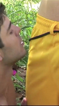 คลิปพิเศษ Bareback: เย็ดเสียวกับหนุ่มลาตินควยแข็งเปียกโชก