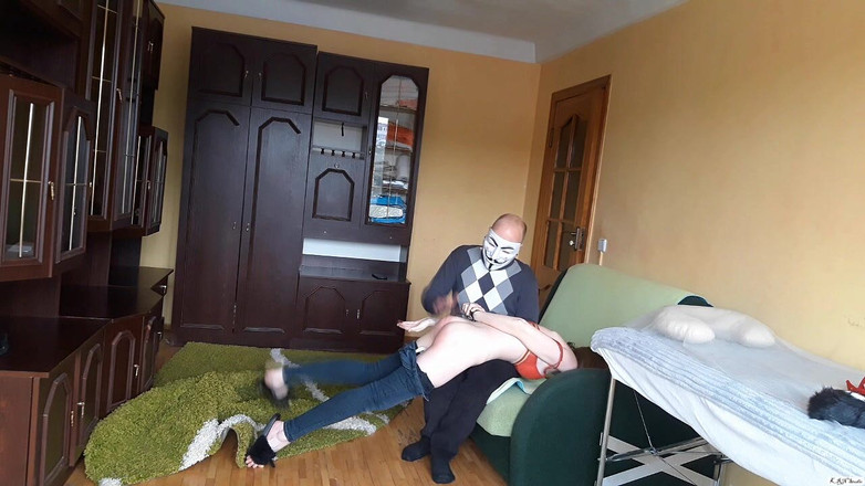 KRNStudio: Mf-session # 4 Spanking