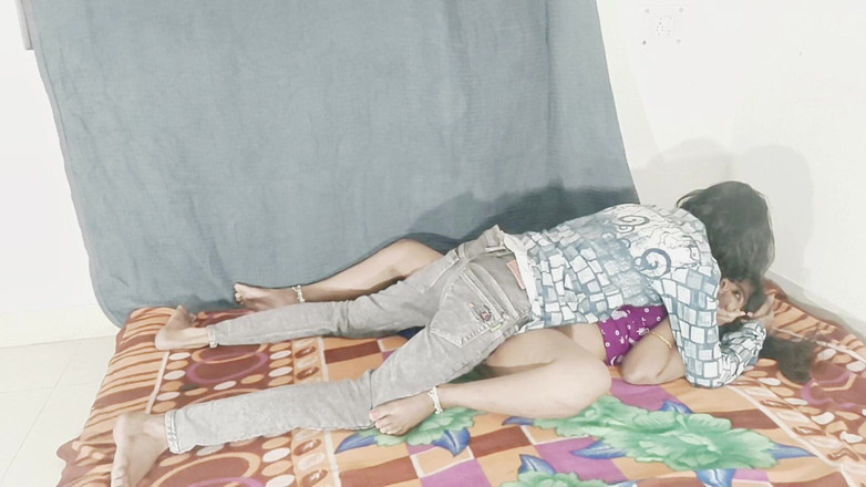 Vija: Индийскую деревенскую девушку дези трахнули с полным развлечением