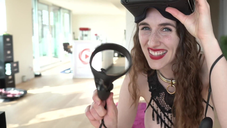 Piper Blush: Gaming in Lingerie!