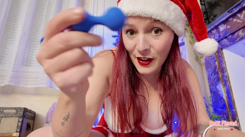 Petitpiment: Biraz Kegel topu alıyorum ve çıkarıyorum!