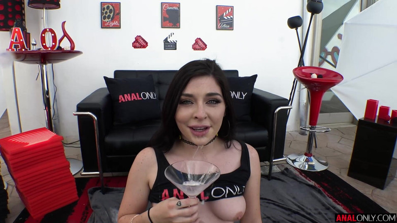 Anal Only: Jauh di dalam pantat Keira