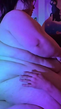 SSBBW jezdí na mém čůrákovi do západu slunce