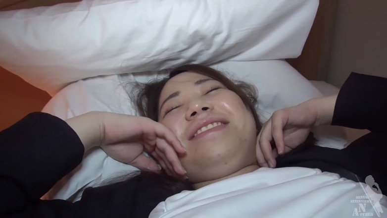 Asians in love: Stříkání do kundičky kancelářské dámy 2 (N)