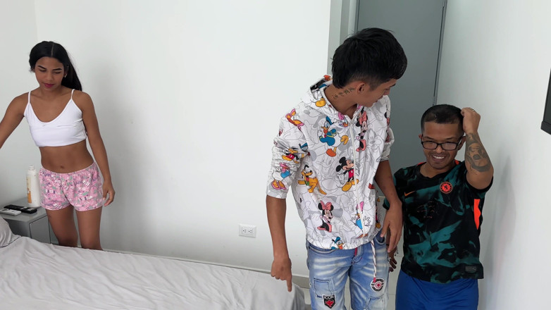 Erick and zoe: I Lose the Bet with My Friends and I Have...