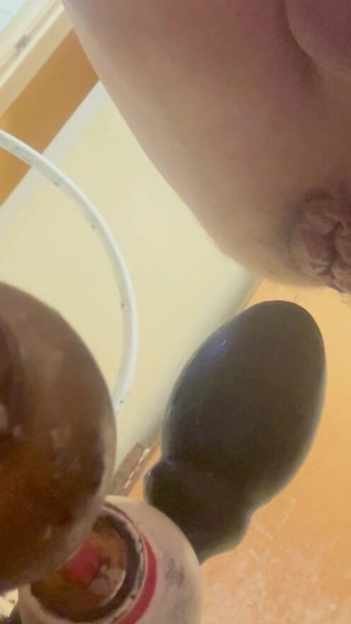 Haggy Baggy: Knob Knob