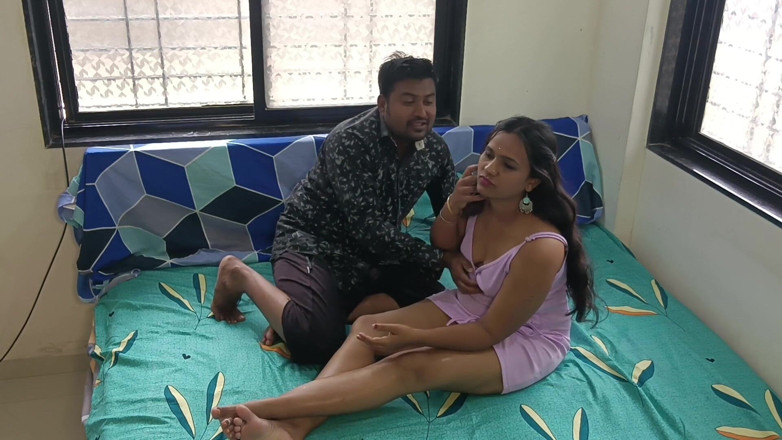 Horny Indian Couple: 실제 인도 와이프 펠라