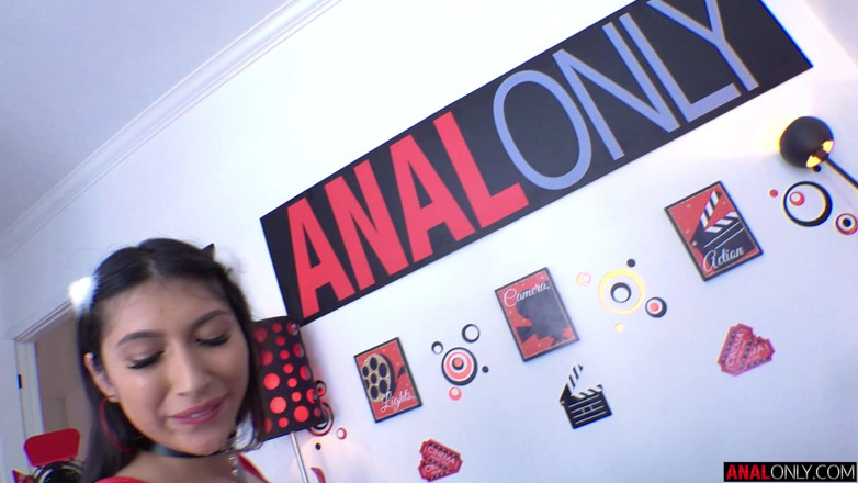 Anal Only: بينيلوب تريدها بعمق