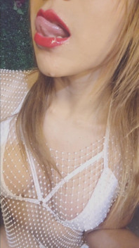 Play Tongue in Your Body