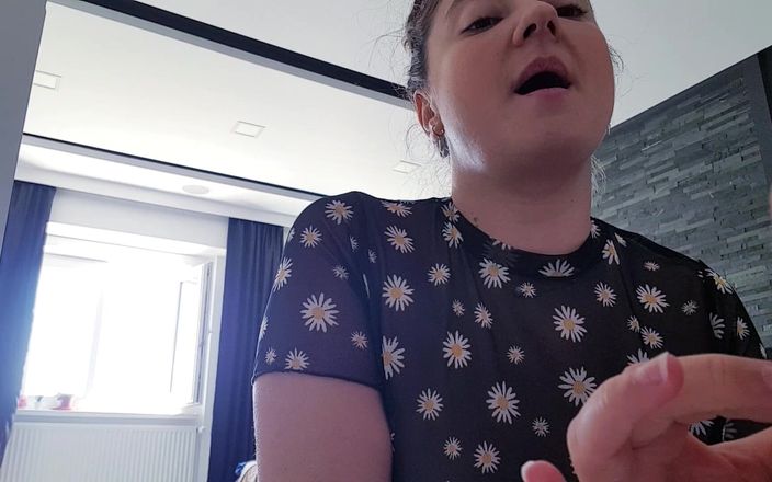 WandaBaby: 撸管指挥！把你的鸡巴拿出来玩得开心！！