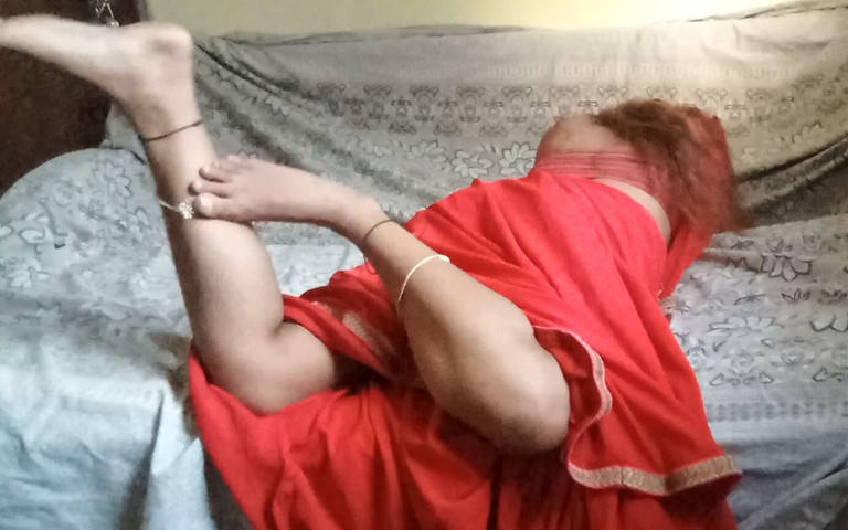 Desi Hot Bhabi Water Out by Her Devar (Your fulki)