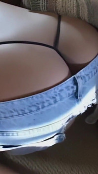 Un Cerdo Viejo Con Novilla Dulce