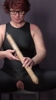 Sex cu vibrator wetlook de baseball