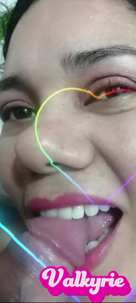 Valkyrieandluigy 와서 나를 따라 새로운 비디오를 보라고