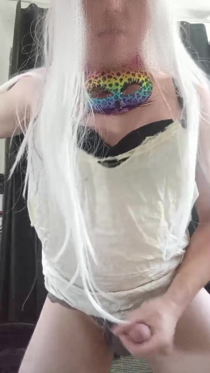 Sam cd: Mladé CD Lingery a hračky