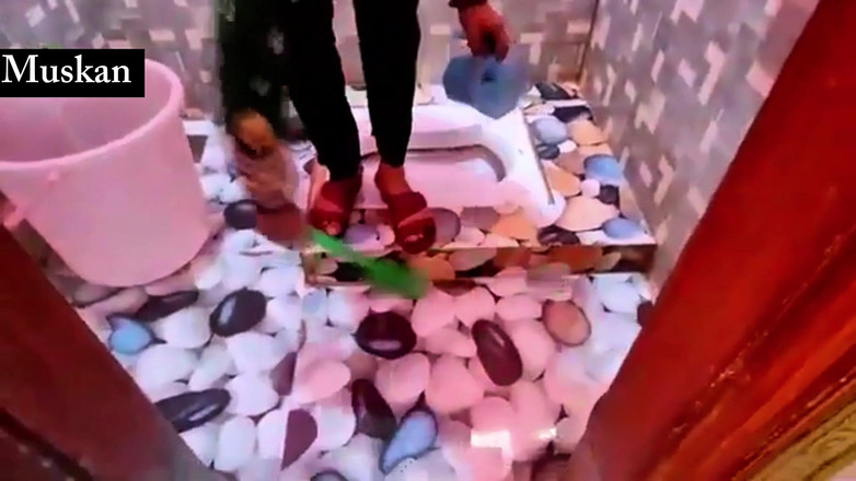 Muskan Rani: 德西女孩家庭清洁