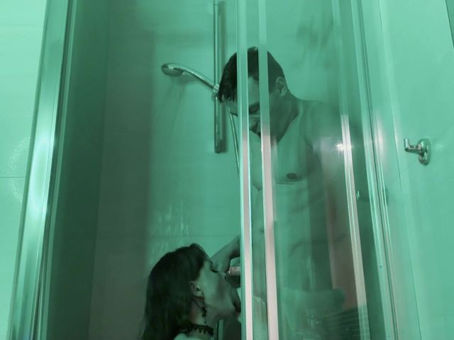 Romantic Long Kiss and Sex When We Take a Shower (Victoria wet)