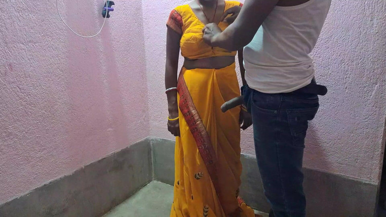 Trilokinath: Une petite amie du village indien se fait baiser dans...