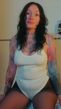 You Don't Deserve an Orgasm: My Bath Edging Session for Good Toys
