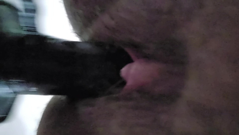 puppyrolls: Jaký zábavný pohled! Můj klitoris je obrovský s tou nafukovací...