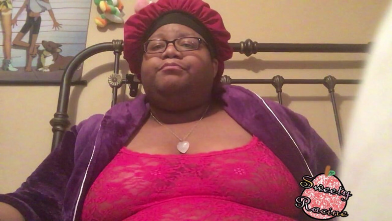 Sweety Racine: Dairy Queen Snack Babe