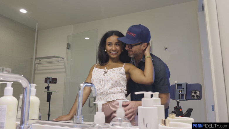 Pornfidelity: Pornfidelity - Creampied Melanie Muse!