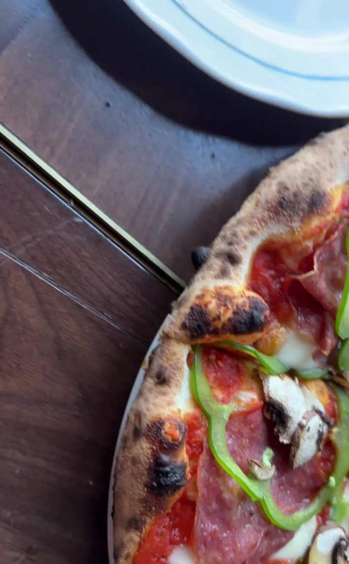 Miss Lexa: B00bs &amp; Pizza