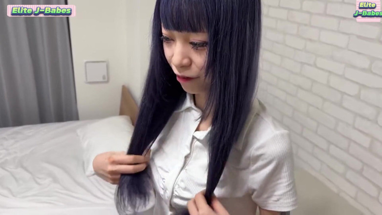 A case of fling: Asian Angel 27483