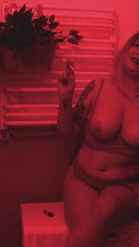 Smoke Fetish Topless