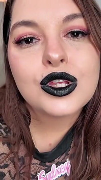 Incantesimo d'amore di fedeltà di rossetto